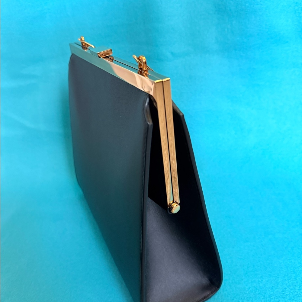 Mansur Gavriel Elegant Chain Bag, made in Italy (New, never worn) - Picture 11 of 13